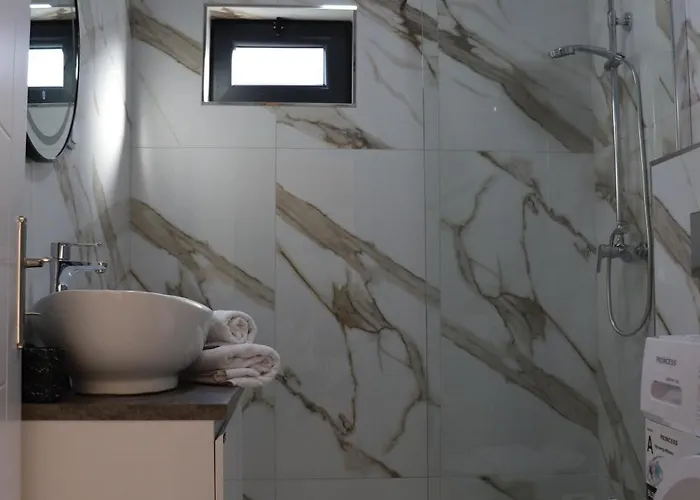 Semesterbostad Aivazidis Ii *